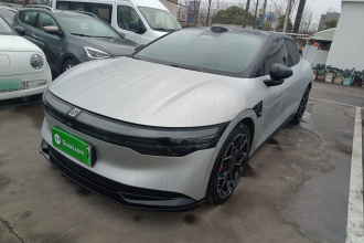 极氪007 2024款 四驱智驾版 100kWh