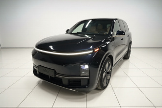 理想汽车 理想L9 2025款 Ultra 智能焕新版