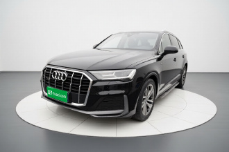 奥迪Q7 2022款 45 TFSI quattro S line运动型