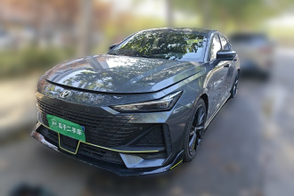 长安UNI-V 2022款 1.5T 运动版