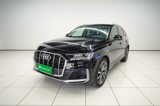 奥迪Q7 2022款 55 TFSI quattro S line运动型