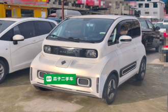 宝骏KiWi EV 2022款 艺术家轻享版 磷酸铁锂