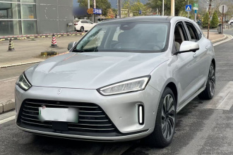 鸿蒙智行 问界M5 2022款 增程四驱至臻版