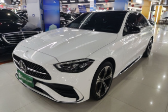 奔驰C级 2022款 改款 C 260 L 皓夜运动版