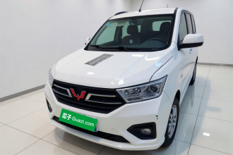 五菱汽车 五菱宏光 2019款 1.5L S标准型国VI LAR