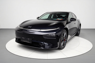 小鹏P7 2022款 670N+