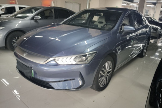 比亚迪 秦PLUS 2024款 荣耀版 EV 420KM领先型