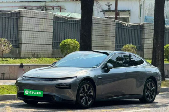 小鹏P7 2022款 480N+
