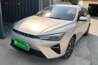 荣威Ei5 2021款 500 倾心版