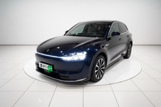 鸿蒙智行 问界M9 2024款 增程 Ultra版 42kWh 6座版