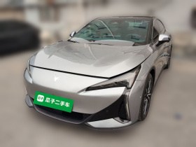 ARCFOX极狐 极狐 阿尔法S5 2024款 708MAX 200kW