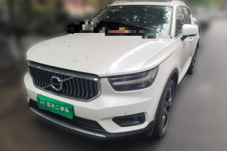 沃尔沃XC40 2021款 T4 四驱智远豪华版