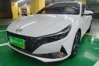 现代 伊兰特 2021款 240TGDi DCT LUX尊贵版