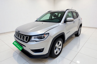 Jeep 指南者 2017款 200T 自动家享版