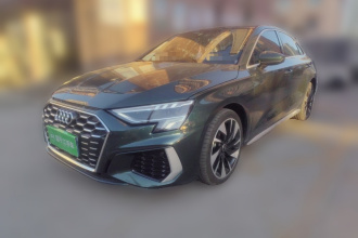 奥迪A3 2024款 A3L Limousine 35 TFSI 时尚运动型