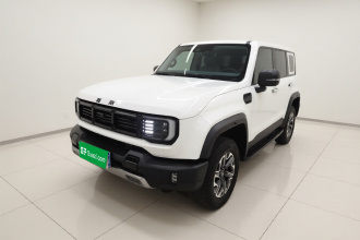 北京越野 北京BJ40 2024款 2.0T 全新城市猎人版 侠客型