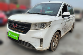 五菱汽车 五菱宏光PLUS 2019款 1.5T 手动舒适型 7座