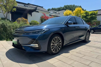 吉利银河 银河A7 2025款 EM-i 150km 星舰版