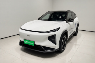 吉利银河 银河L7 2025款 EM-i 115km 探索+版