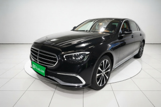 奔驰E级新能源 2022款 改款三 E 350 e L 插电式混合动力轿车