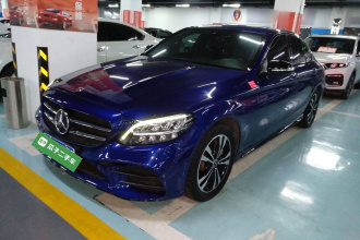 奔驰C级 2019款 C 260 运动版