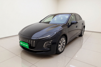 红旗E-QM5 2023款 620km PLUS