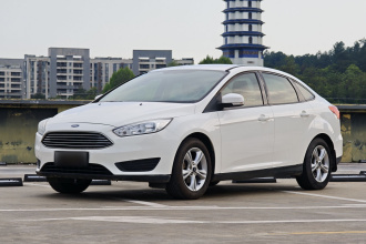 福特 福克斯 2018款 三厢经典 1.6L 自动舒适型智行版
