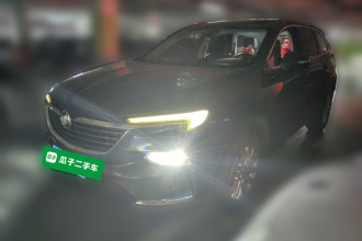 别克 昂科旗 2020款 28T 两驱战旗型