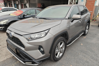 丰田 RAV4荣放 2022款 双擎 2.5L E-CVT两驱精英版