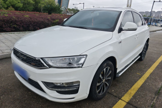 众泰SR7 2016款 1.5T CVT魔方之心版 国V