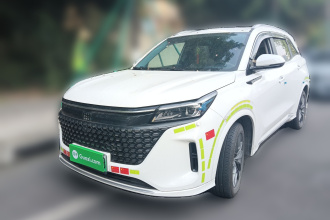 蓝电E5 2023款 1.5L DE-i 100KM畅享型 7座