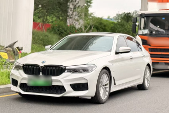 宝马5系新能源 2019款 改款 530Le 豪华套装