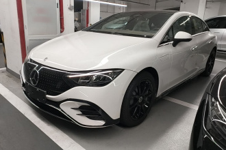 奔驰EQE 2022款 350 先锋版