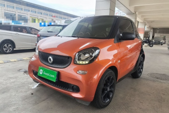 smart fortwo 2015款 1.0L 52千瓦硬顶灵动版