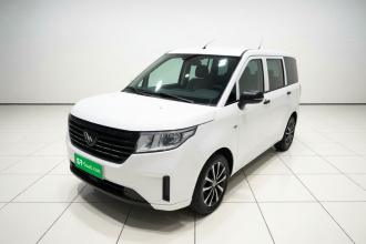 五菱汽车 五菱宏光PLUS 2020款 1.5L 手动标准型 5座