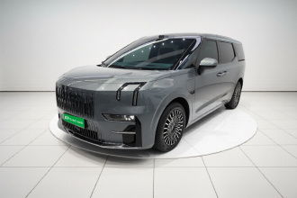 极氪009 2024款 六座行政版四驱 108kWh