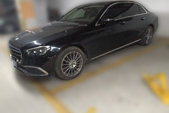 奔驰E级 2022款 改款二 E 260 L 运动型