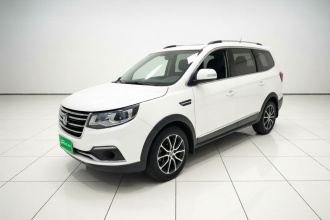 东风风行 风行SX6 2016款 1.6L 手动尊享型
