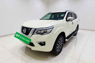 日产 途达 2020款 2.5L XV 自动两驱智享版