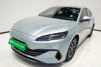 比亚迪 海豹06新能源 2025款 DM-i 智驾版 80KM豪华型