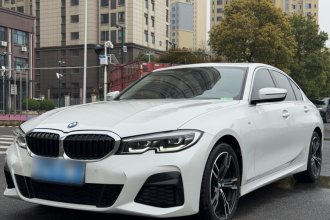 宝马3系 2022款 325i M运动套装