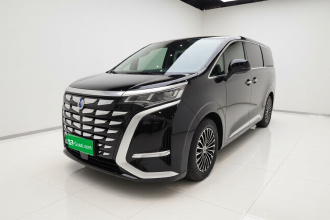 腾势D9 2022款 DM-i 1040 尊贵型