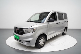 五菱汽车 五菱宏光V 2022款 1.5L劲取版电动助力LAR