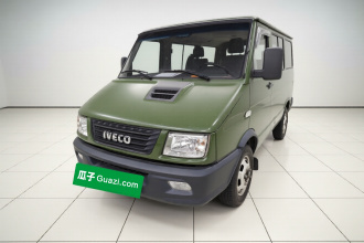依维柯得意 2020款 2.5T A35客车双胎低顶5-9座国V