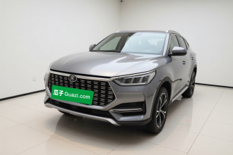 比亚迪 宋PLUS 2020款 1.5T 自动尊贵型