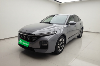 宝骏RC-5 2020款 1.5T CVT智耀旗舰型