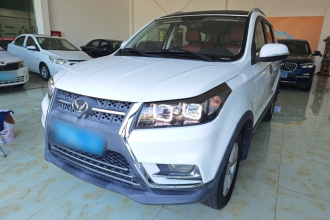 北汽幻速S3 2016款 S3L 1.5L 手动尊贵型
