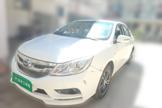 比亚迪 速锐 2015款 1.5L 手动豪华型
