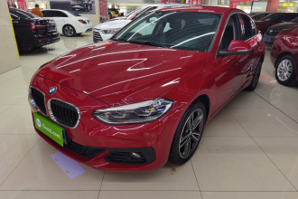 宝马1系 2019款 118i 时尚型