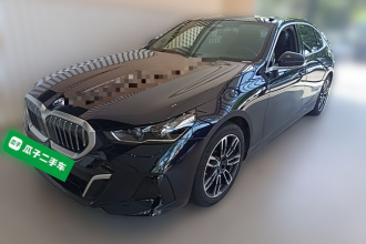 宝马5系 2024款 530Li 领先型 M运动套装